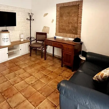 Apartmán Free Wifi, 10 Min Elmas Airport Assemini